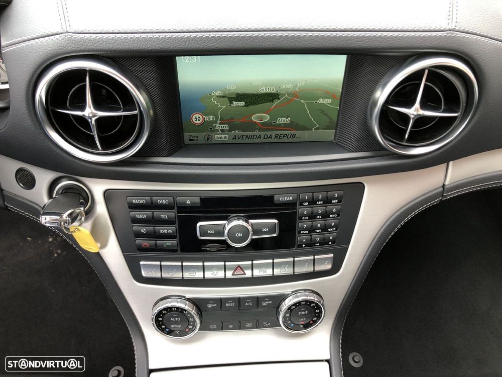 Mercedes-Benz SL 350 - 27