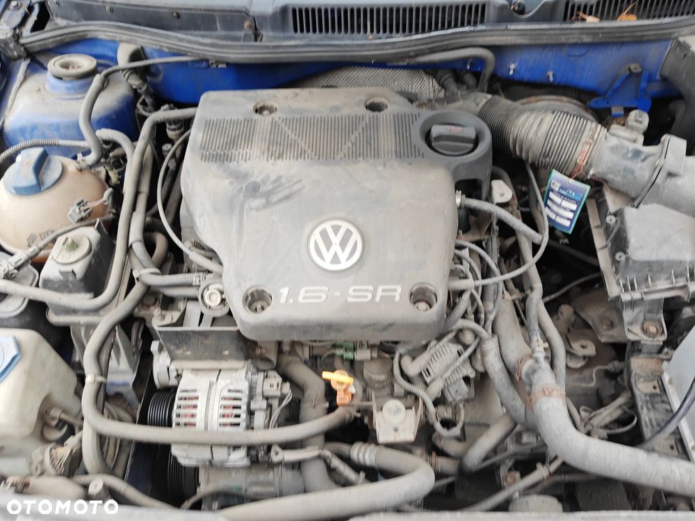 Volkswagen Bora 1.6 Comfortline - 18