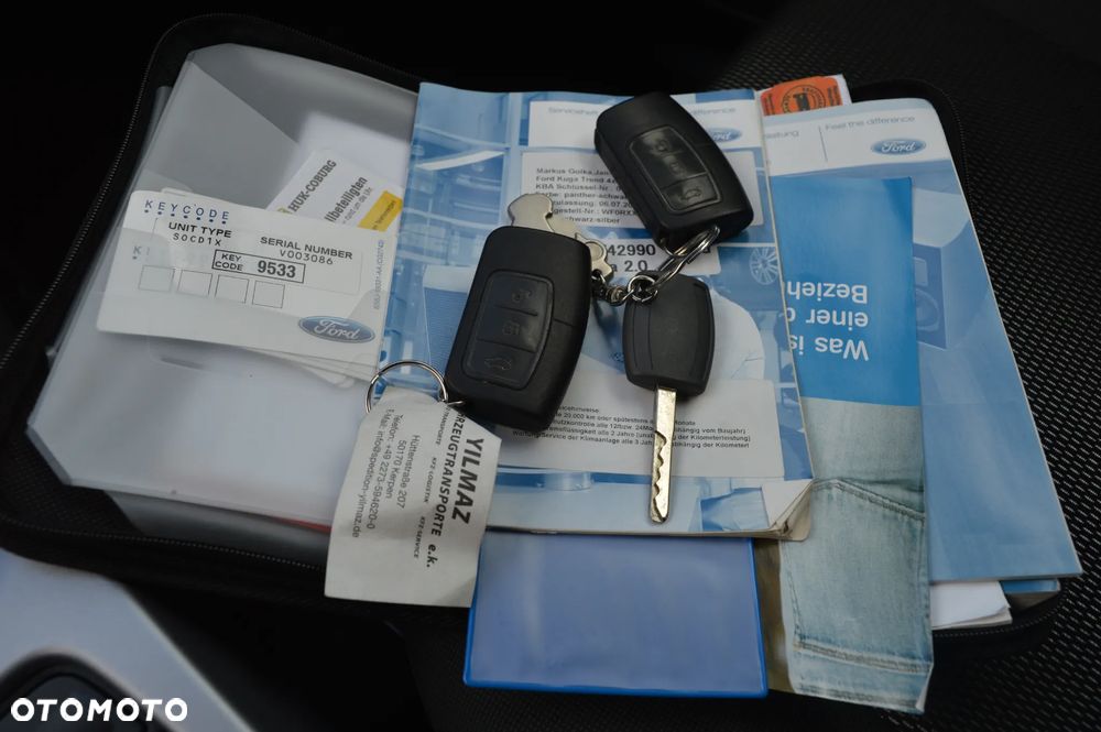 Ford Kuga 2.0 TDCi 4x4 Titanium - 25