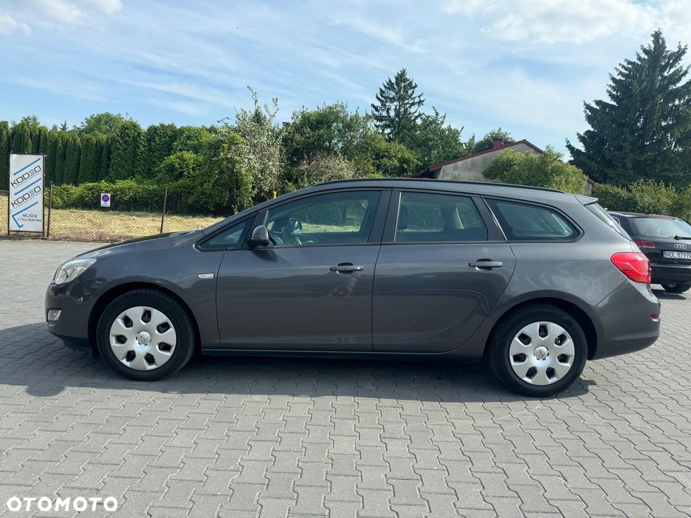 Opel Astra 1.4 Turbo Design Edition - 11