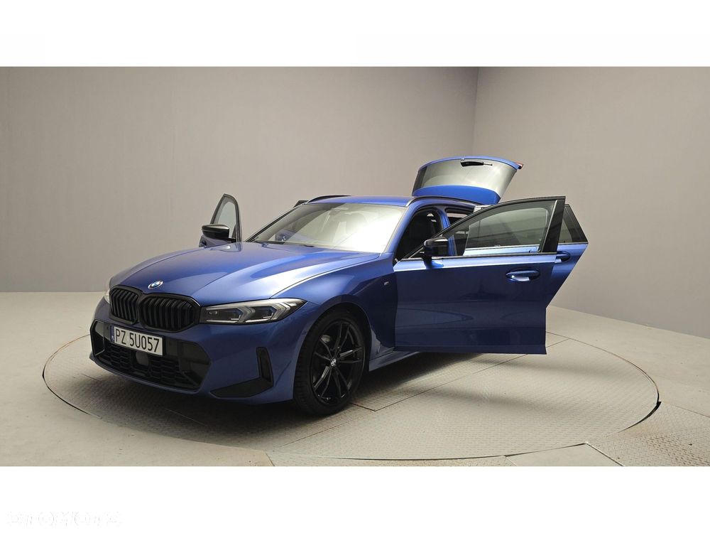 BMW Seria 3 320d xDrive M Sport - 9