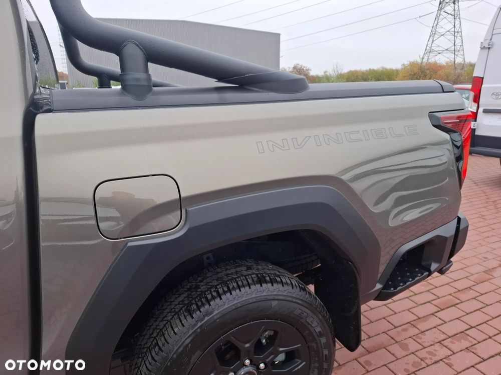 Toyota Hilux 2.8 D-4D Double Cab Invincible 4x4 - 7