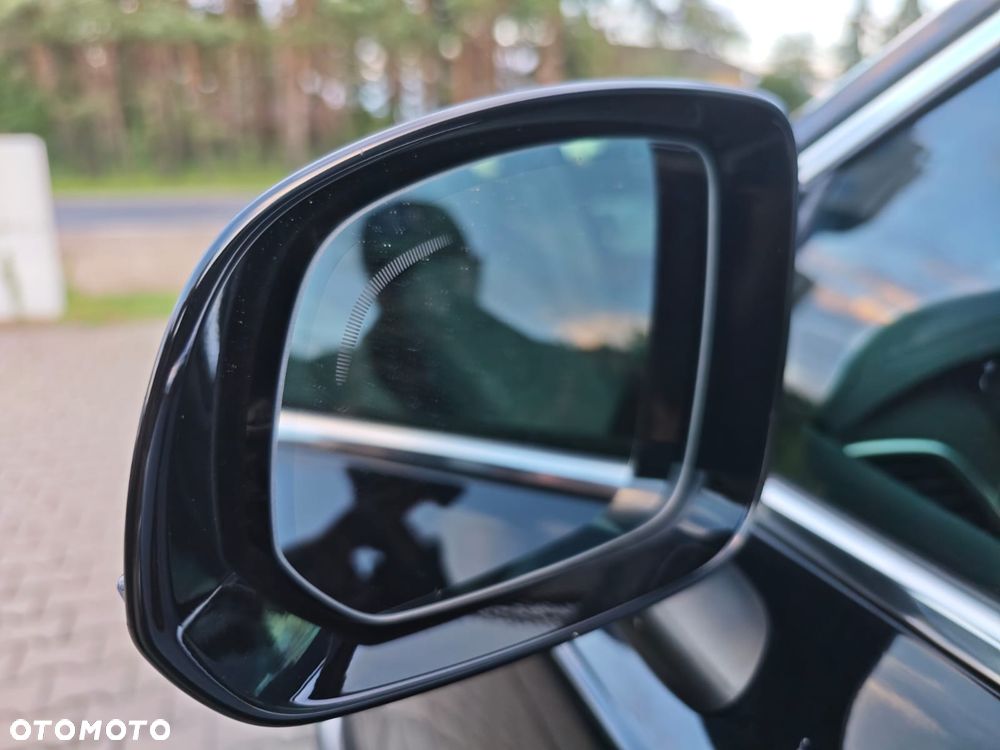 Volvo XC 90 - 22