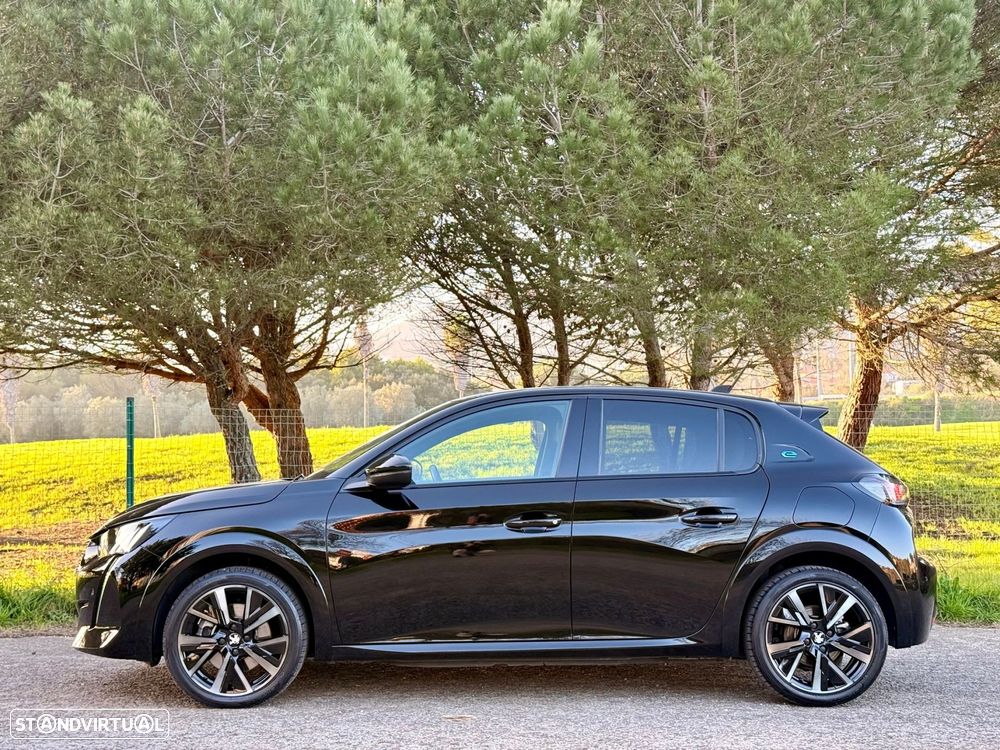 Peugeot e-208 50 kWh GT - 9