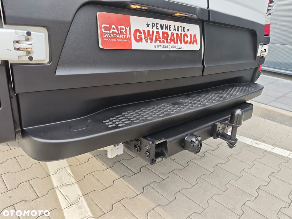 Iveco 35S18 L3H2 3.0 180KM 6-CIO OSOBOWY - 9