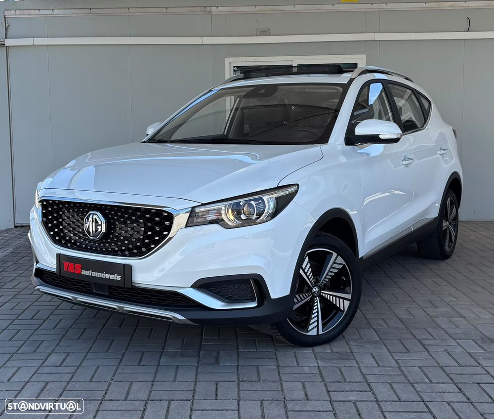 MG ZS EV 44.5 kWh Luxury - 2