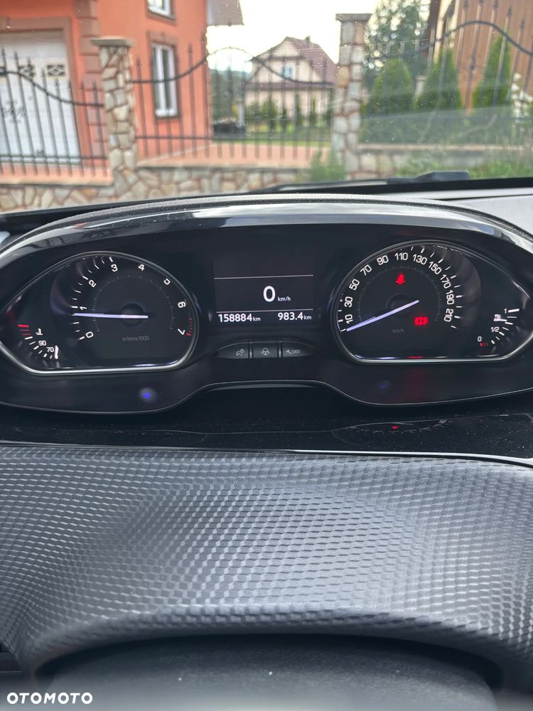 Peugeot 2008 1.6 VTi Allure - 6