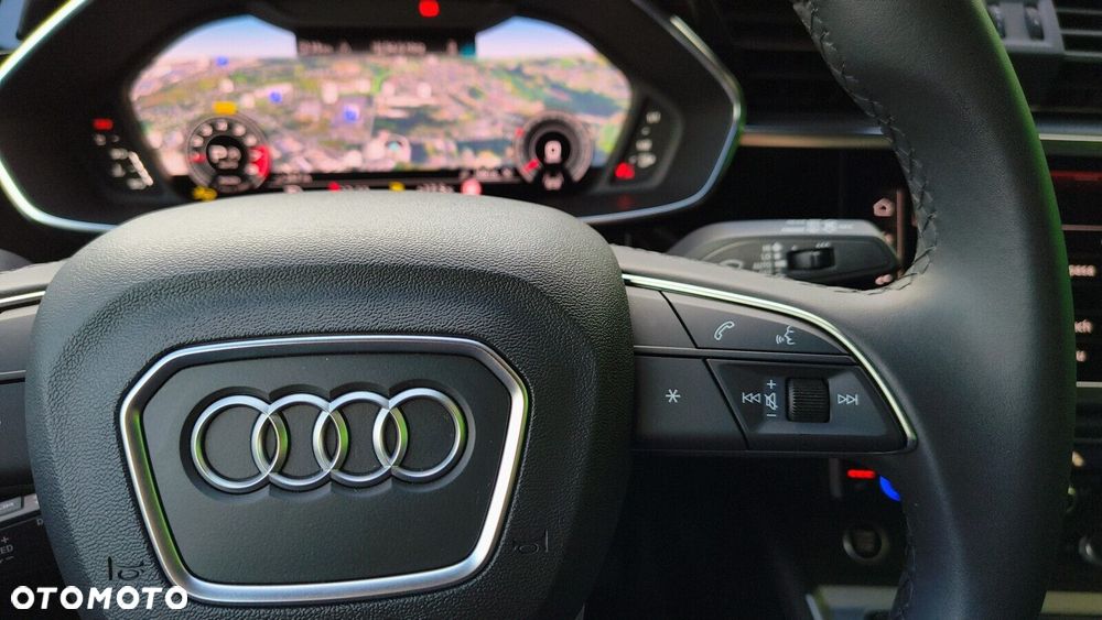 Audi Q3 Sportback - 18