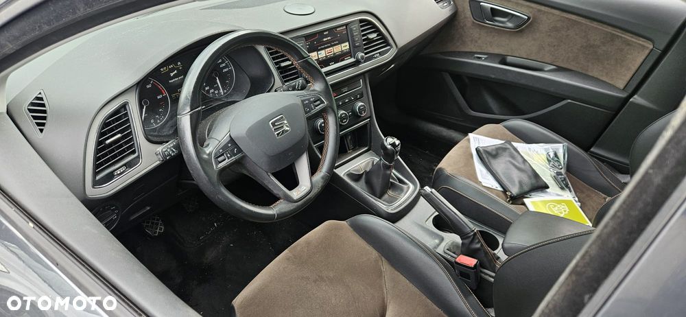 Seat Leon 2.0 TDI DPF XCELLENCE - 5