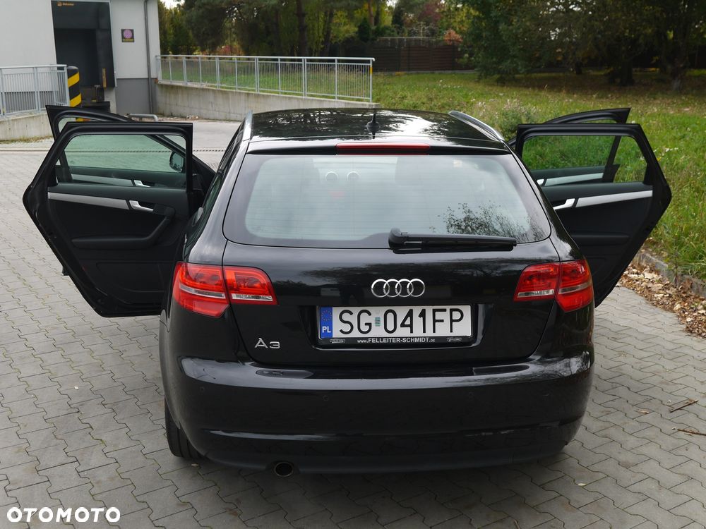 Audi A3 Sportback 1.6 Ambition - 24