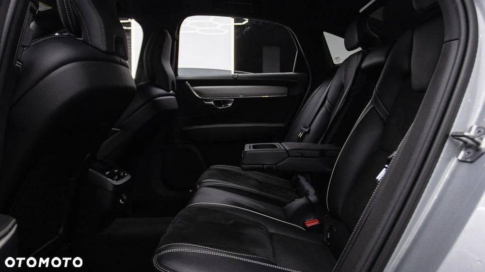 Volvo S90 B4 B R-Design - 17