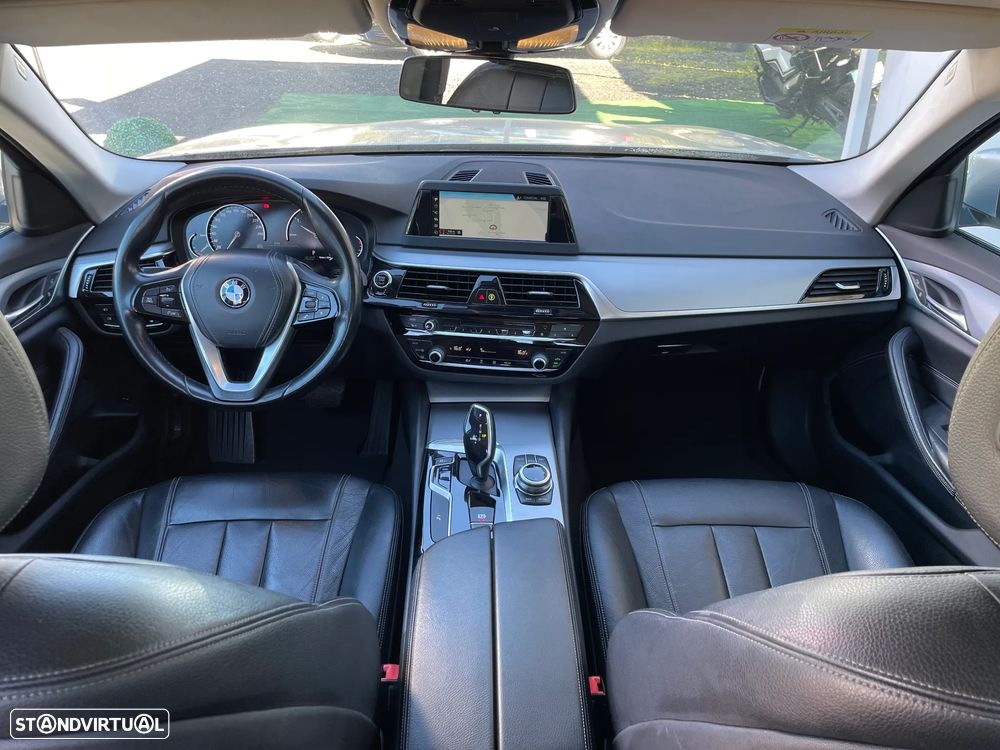 BMW 520 d Line Luxury Auto - 9