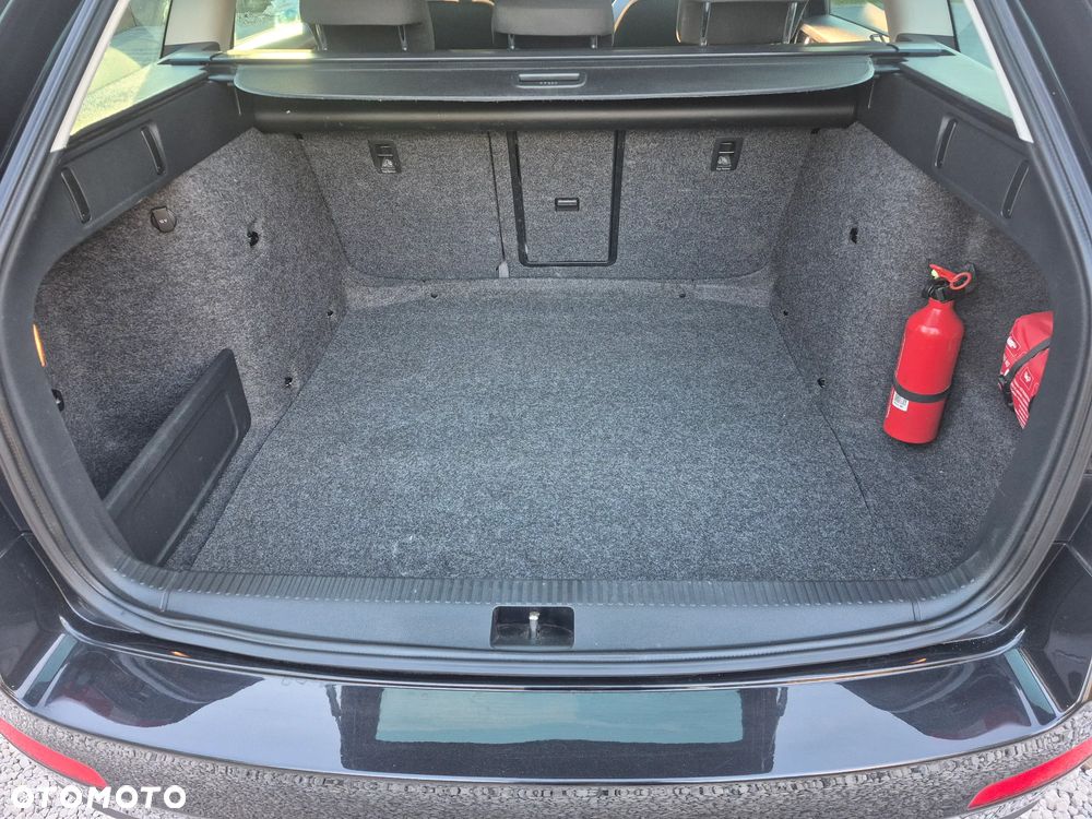 Skoda Octavia 1.6 TDI DPF Ambiente - 21