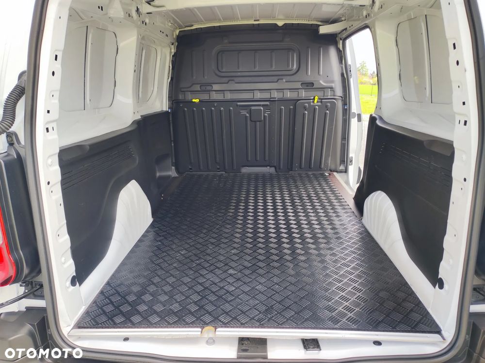 Toyota PROACE CITY - 12