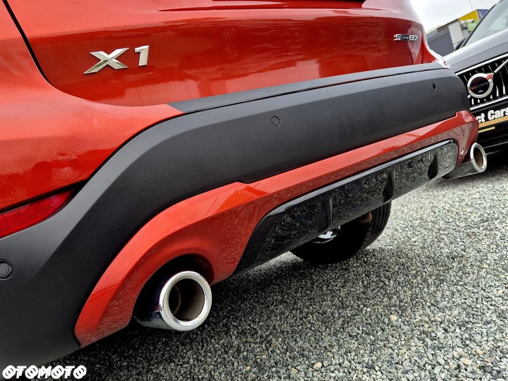 BMW X1 - 32