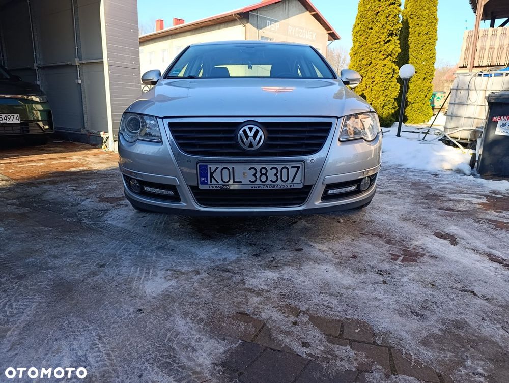 Volkswagen Passat - 10