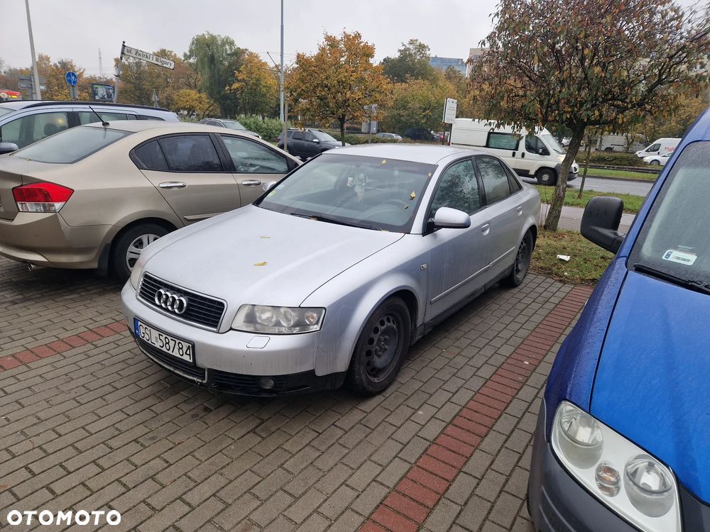 Audi A4 Limousine