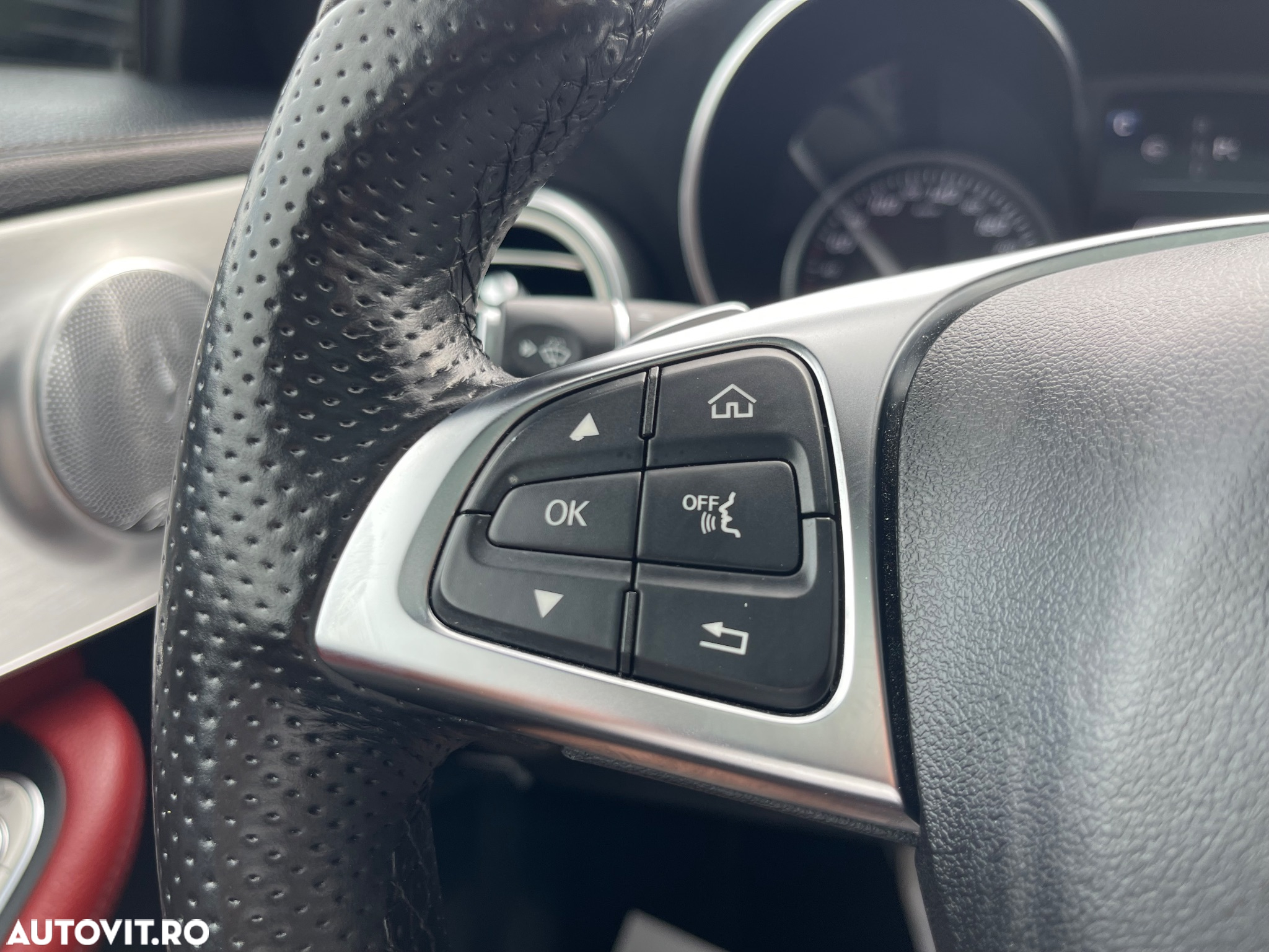 Mercedes-Benz C 250 d Coupe 4MATIC Aut. - 25