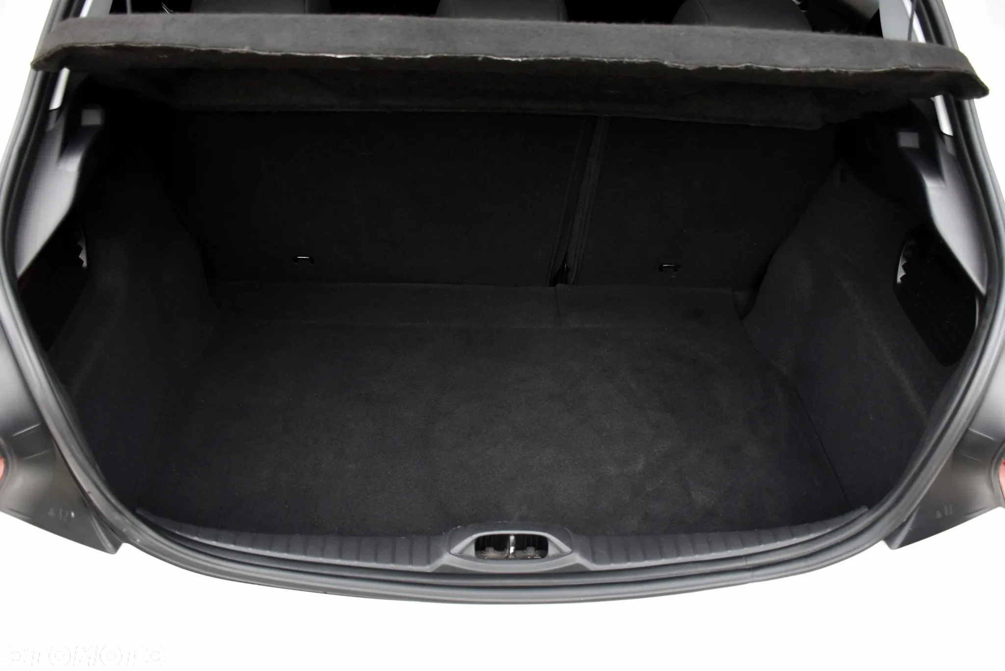 Peugeot 208 1.6 BlueHDi Active - 29