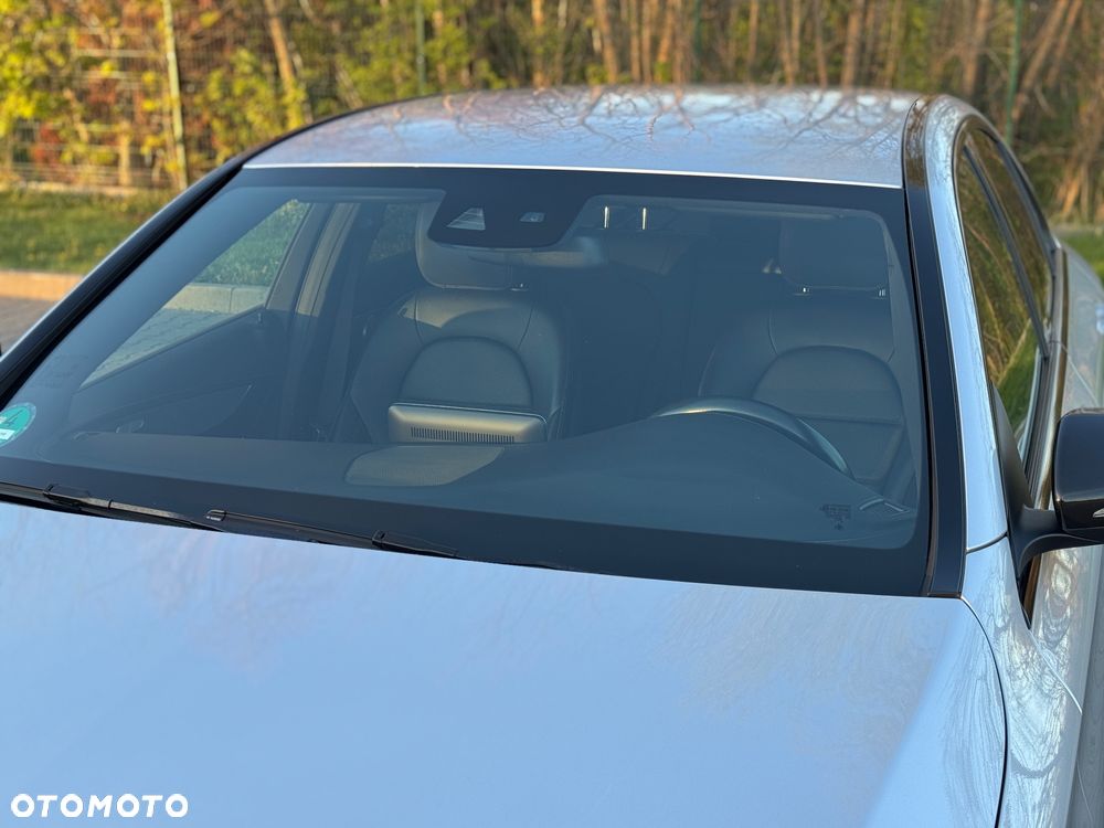 Mercedes-Benz Klasa C 180 7G-TRONIC AMG Line - 9