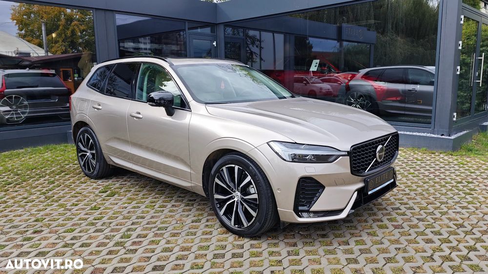 Volvo XC 60 B4 MHEV AT AWD Ultimate Dark - 3