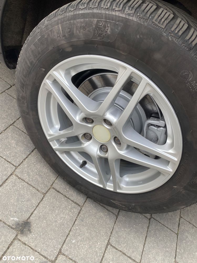 Ford S-Max 2.0 Titanium - 28