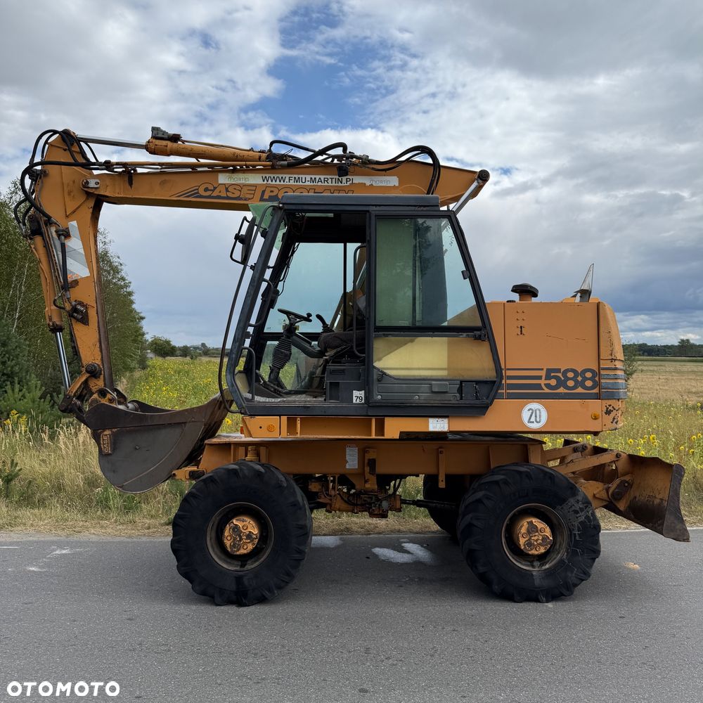 Case Poclain 588 14 ton koparka obrotówka kołowa - 3