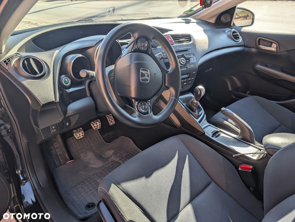 Honda Civic 1.8 Sport - 10