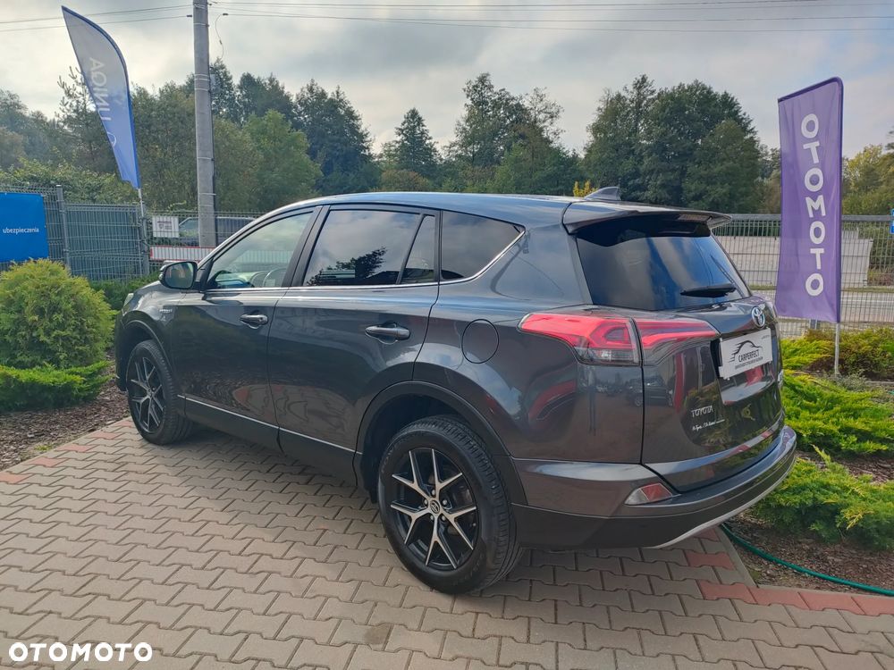 Toyota RAV4 - 13