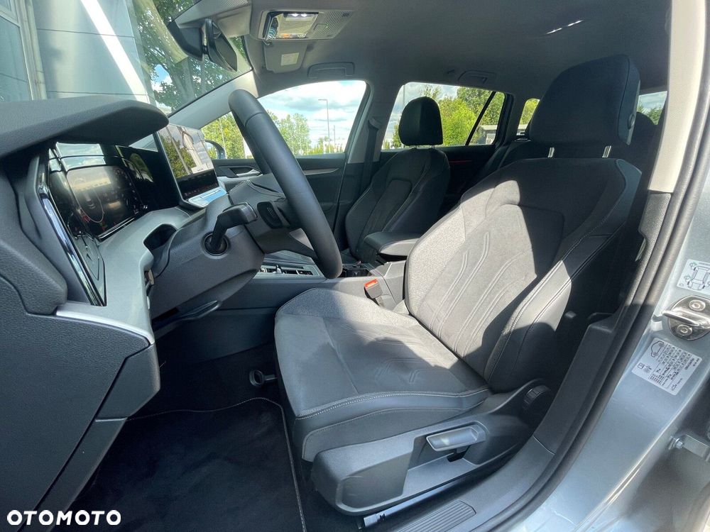 Volkswagen Golf Variant - 13