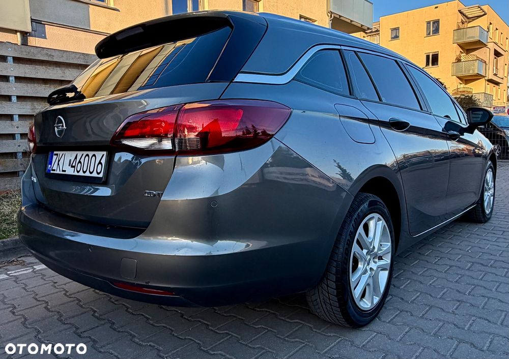 Opel Astra 1.6 D (CDTI) Automatik Innovation - 2