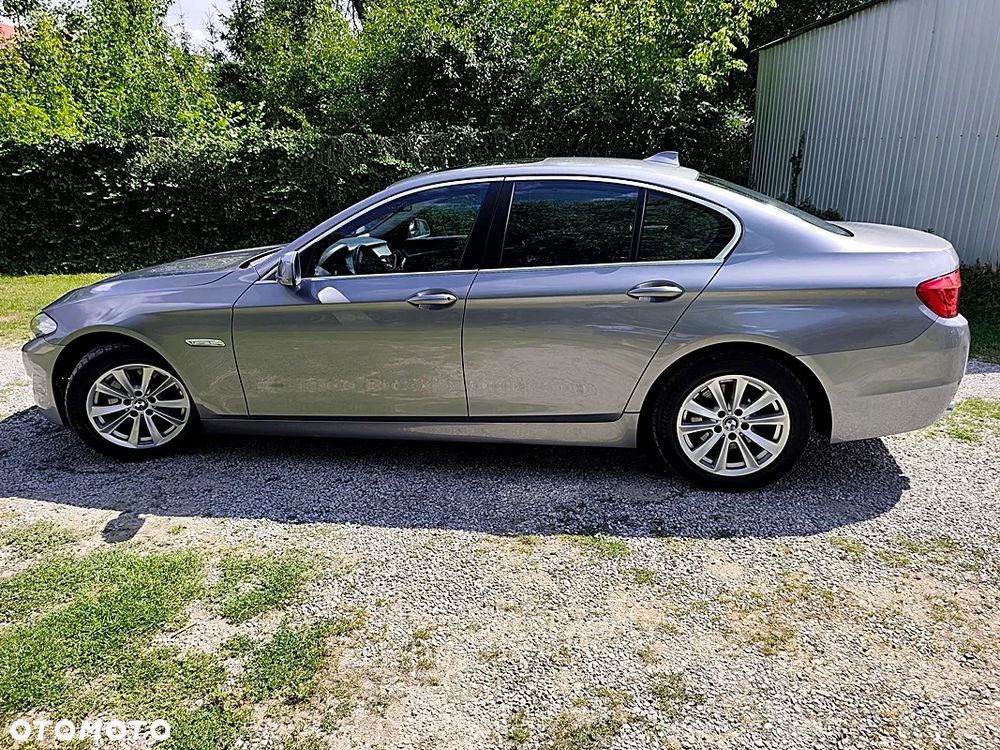 BMW Seria 5 520d - 28