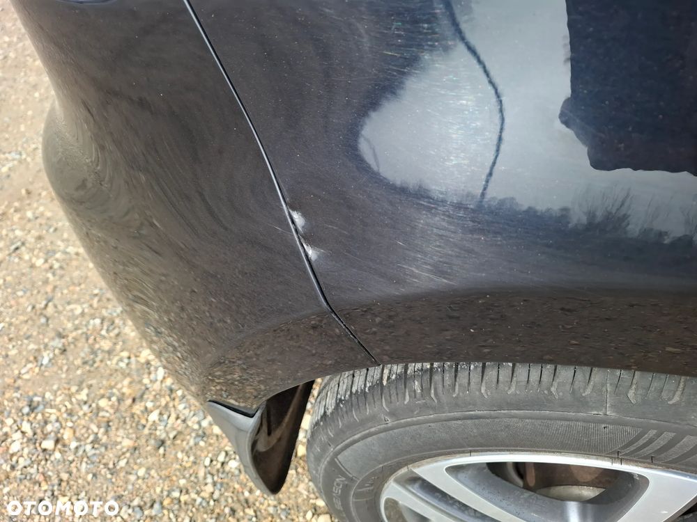 Volkswagen Golf - 11