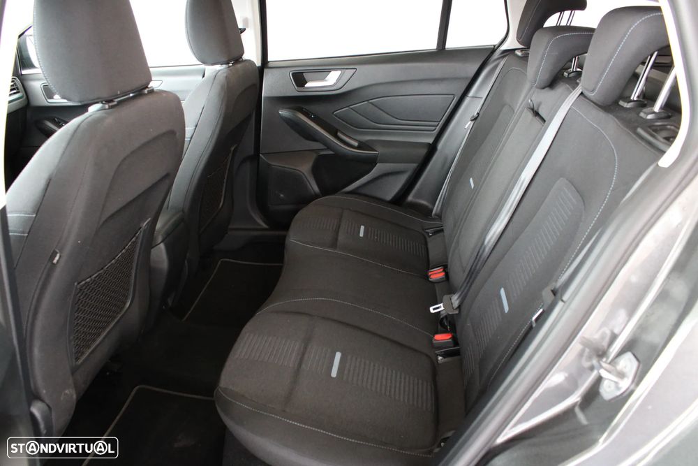 Ford Focus SW 1.0 EcoBoost MHEV Active X - 20