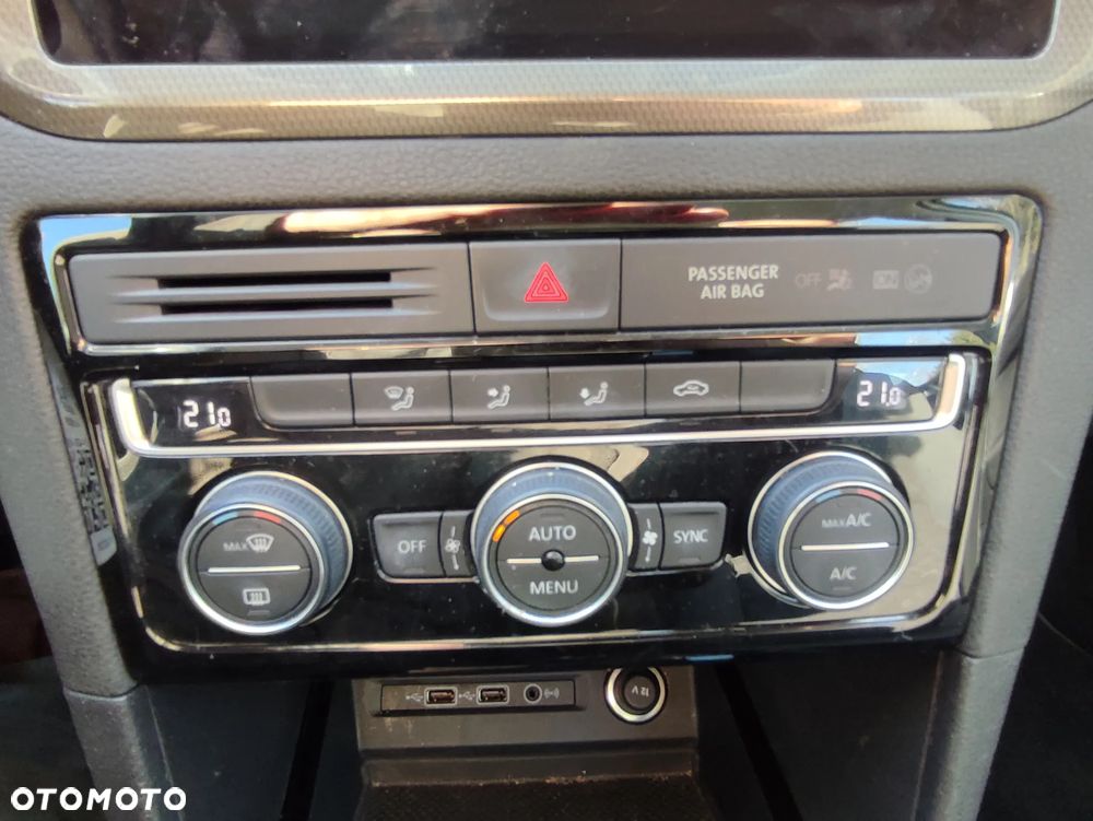 Volkswagen Golf 1.6 FSI Comfortline - 18