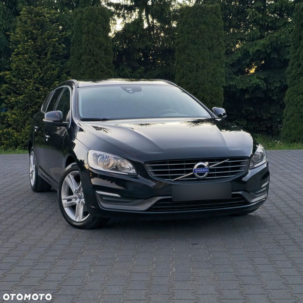 Volvo V60 D4 Momentum - 6