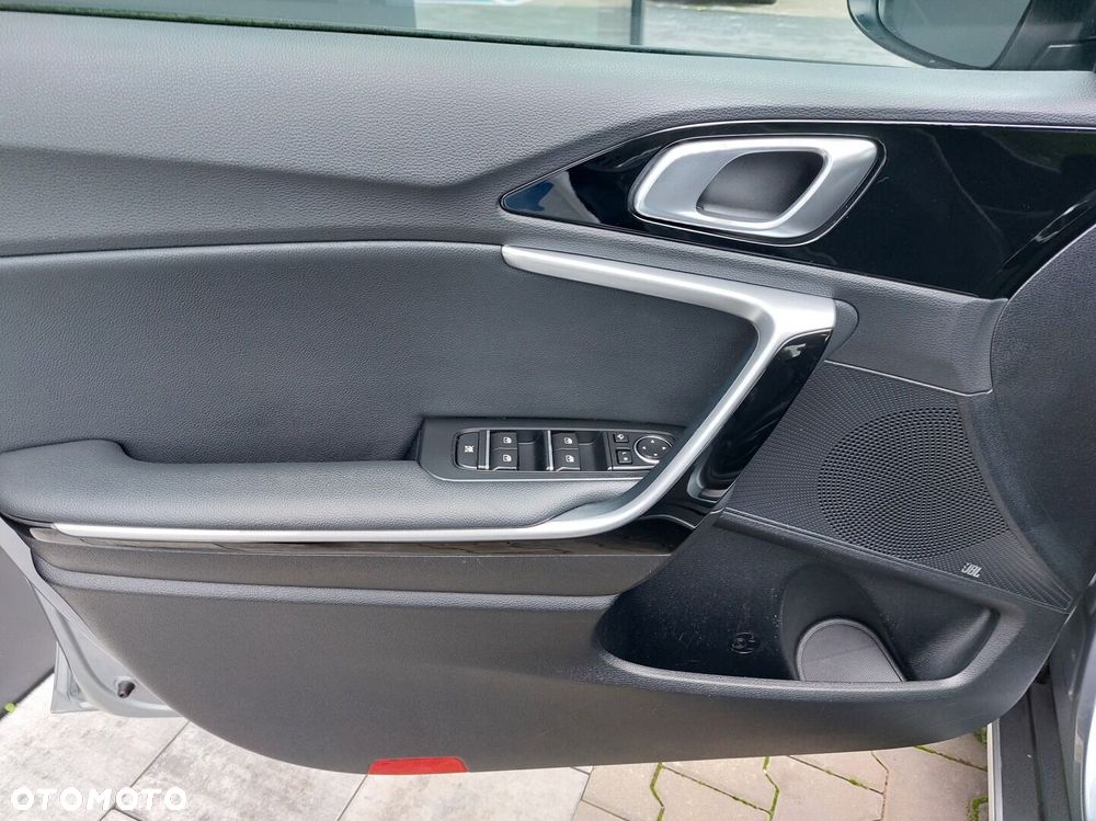Kia XCeed 1.4 T-GDI L Business Line DCT - 12
