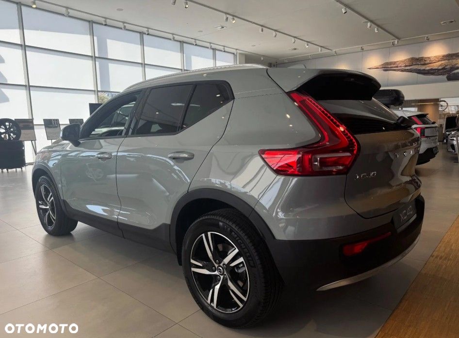 Volvo XC 40 B4 Core - 3