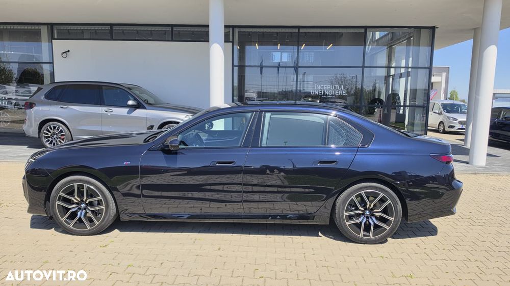 BMW Seria 7 740d xDrive MHEV - 2