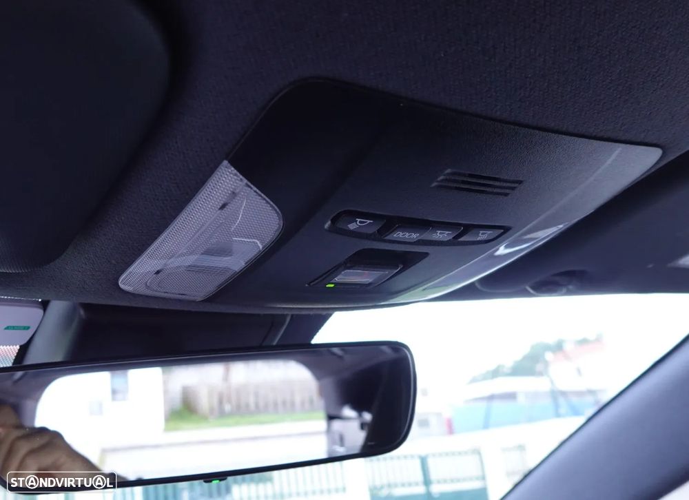 Toyota Corolla Touring Sports 1.8 Hybrid Comfort+P.Sport - 20