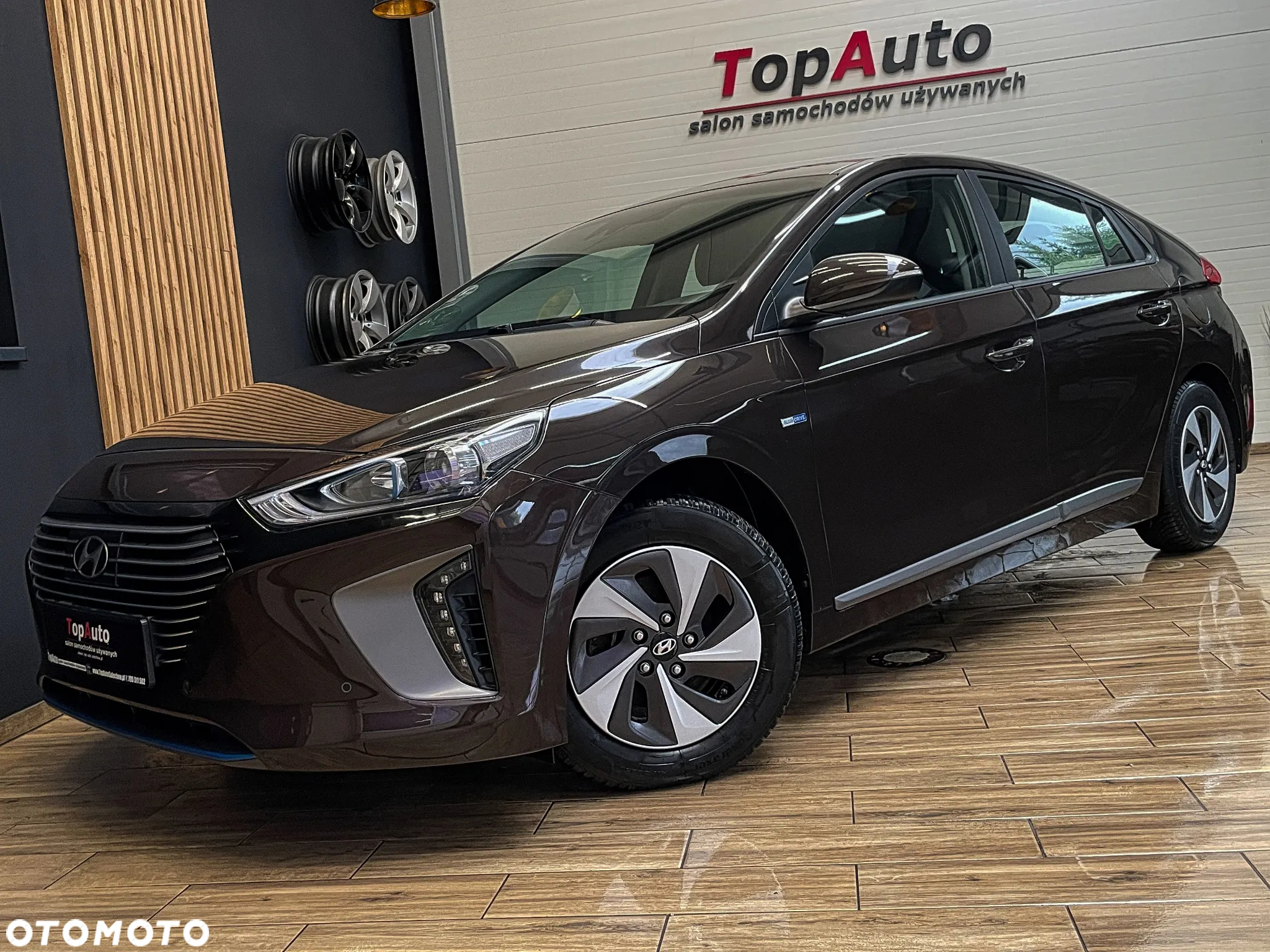 Hyundai IONIQ Hybrid 1.6 GDI Premium - 2