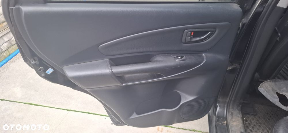 HYUNDAI TUCSON I 2.0 16V 04-09 KLAPKA WLEWU PALIWA EB - 24