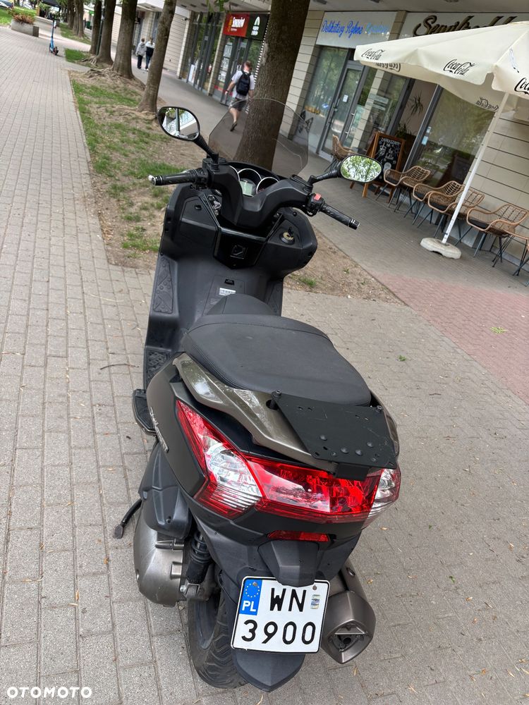 Kymco Downtown - 8