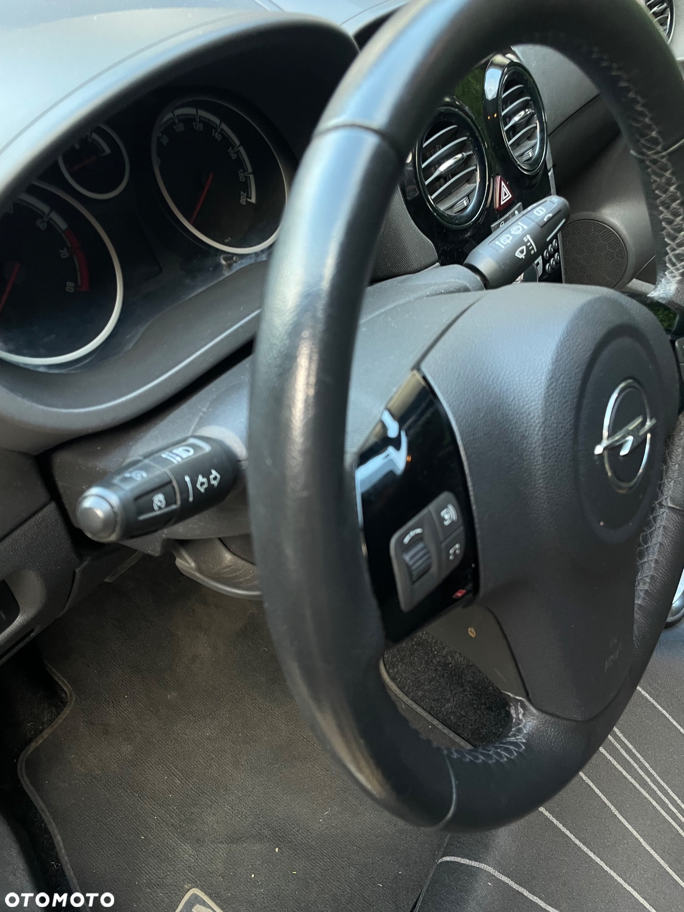 Opel Corsa - 27