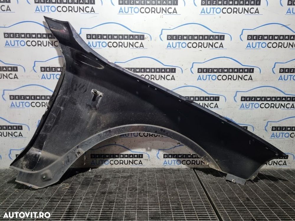 Aripa Stanga Fata BMW X3 E83 Facelift 2008 - 2010 4 Usi Ruby Black Metalizat S23/9 (1296) - 2