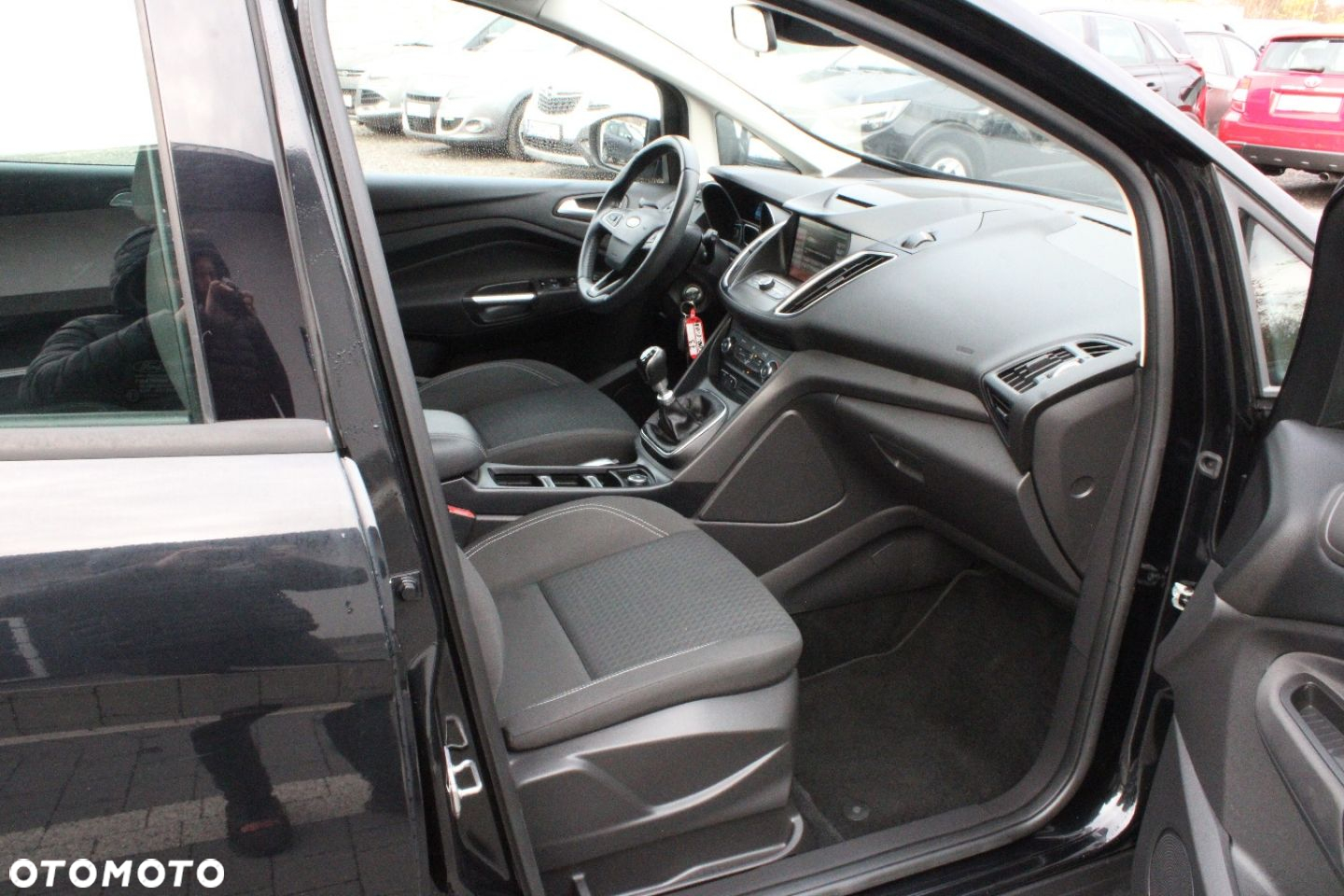 Ford C-MAX - 32