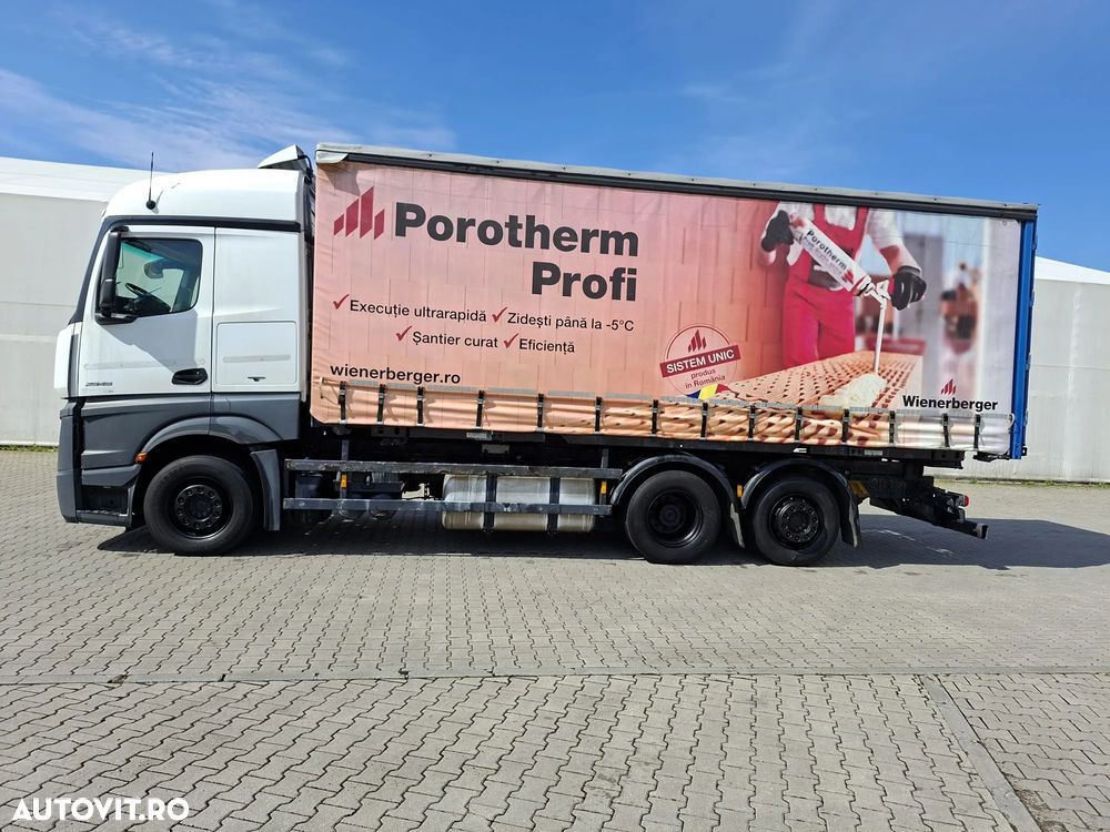 Mercedes-Benz Actros - 6