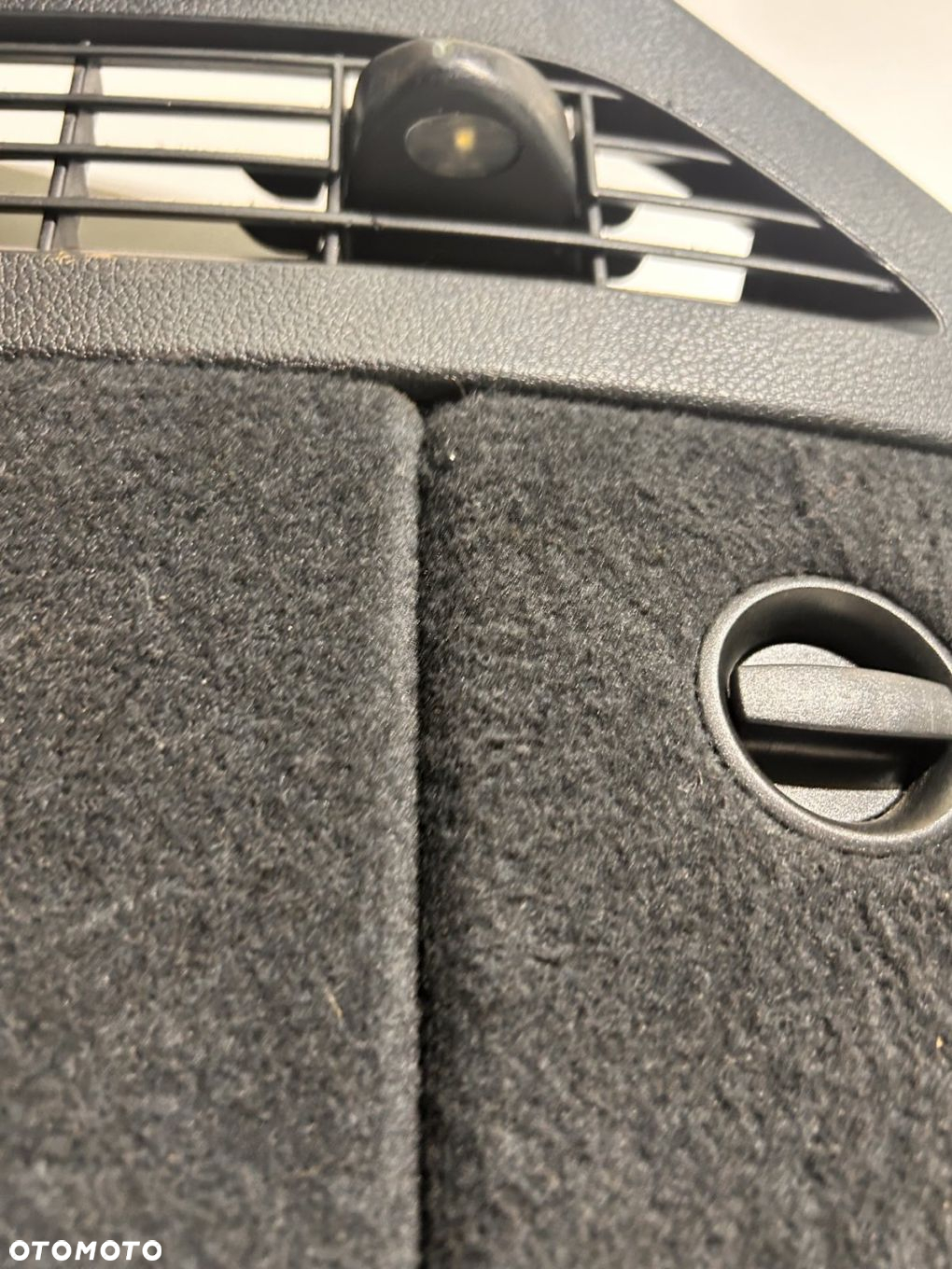 BOCZKI BOCZEK BAGAŻNIKA AUDI A3 8V KOMPLET LAWY PRAWY   8V3 863 879 D - 3