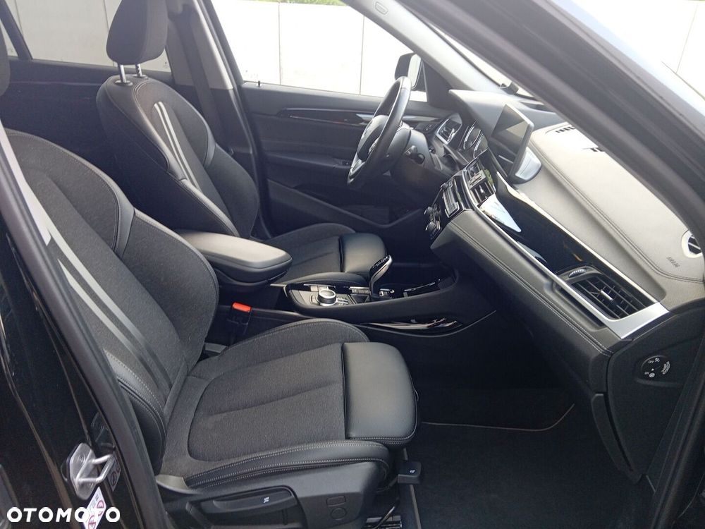 BMW X1 - 10