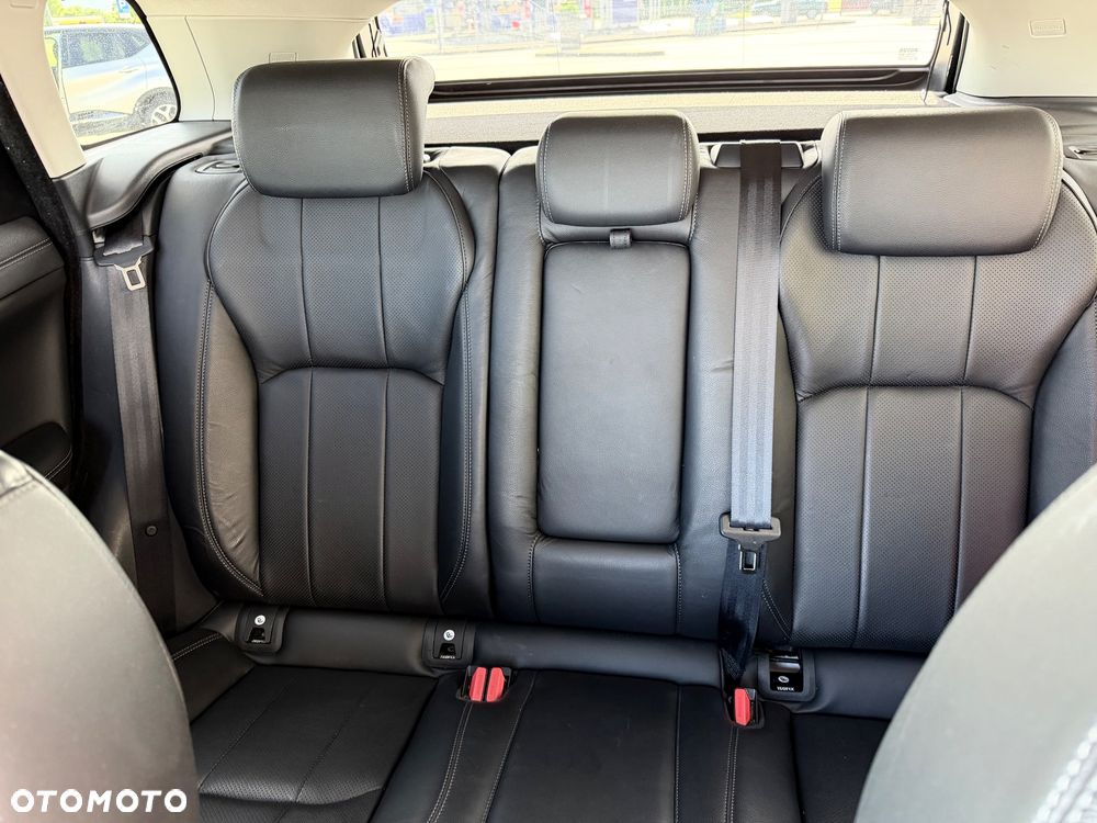 Land Rover Range Rover Evoque - 30